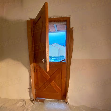 ¡AHORRO! Puertas de Exterior y Entrada a Medida