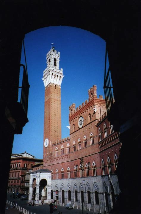 sienna italy  photo  freeimages
