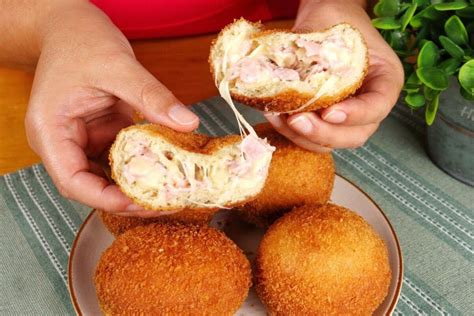 Receita De Bomba De Presunto E Queijo - Bomba de presunto e queijo deliciosa e totalmente irresistível