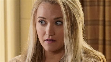 The Mandy Lee Scandal: The Photos That Broke The Internet Image 14
