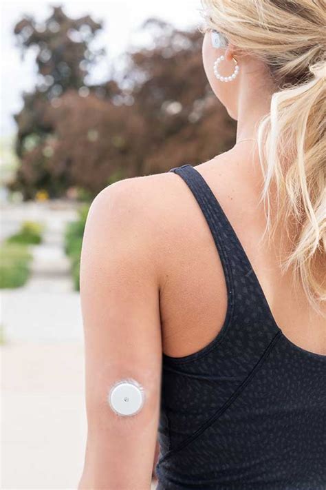 freestyle libre   sensor  day wear worlds smallest