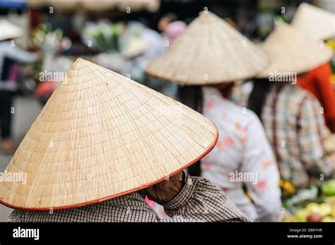 vietnam traditional hat