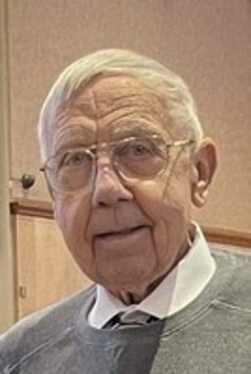 Urgent Update: Green Bay Press Gazette Obituaries (Last 3 Days) - 4xh8zpo