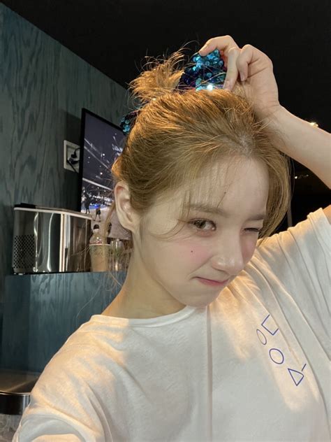 Experts React: The Latest On Korean NSFW Twitter. Image 8