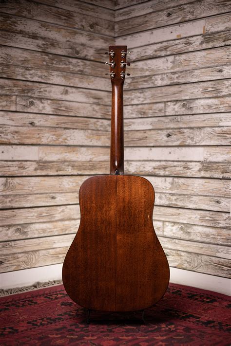 Martin d 18 demand is driving up prices for vintage guitar collectors