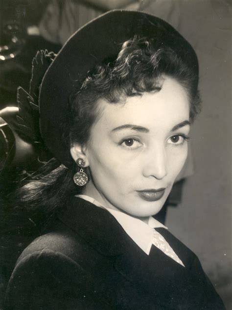 [#CarasDeTLNovelasColombianas] Reconocen esta enorme actriz. Estupenda