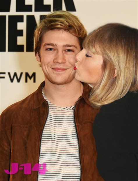 The Definitive Guide To Joe Alwyn And Taylor Swift's Relationship