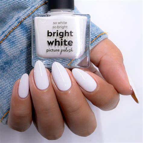 White Nail Polish, Bright White Nail Colour