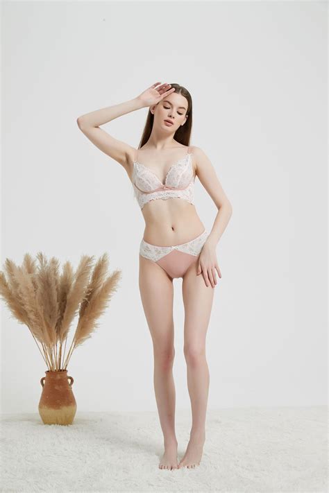 Soft Whisper Lace Lingerie Set – Risette