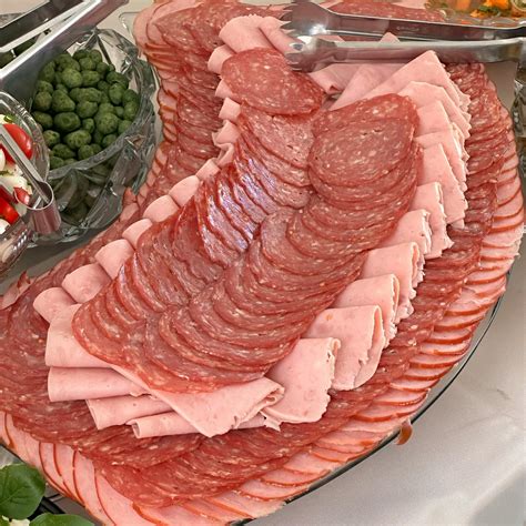 Stainless - Happy National Cold Cuts Day! 🥪🎉 From deli counters to