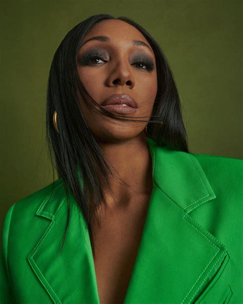 Maria Taylor’s Wild Road to the Super Bowl | Vanity Fair