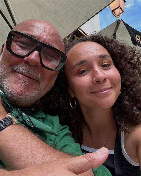 Happy birthday to my youngest daughter @cinammon.queen Ava having a