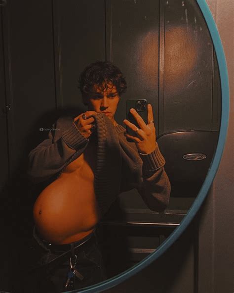 Mpreg Celeb. on Tumblr