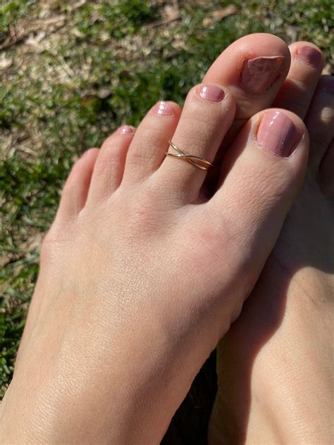 14kt Solid Gold Gold Toe Ring Adjustable Toe Ring Minimalistic Jewelry