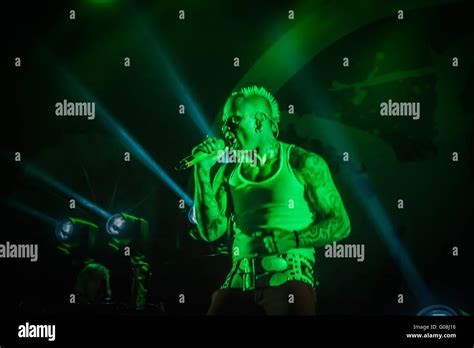 The prodigy band hi-res stock photography and images - Alamy