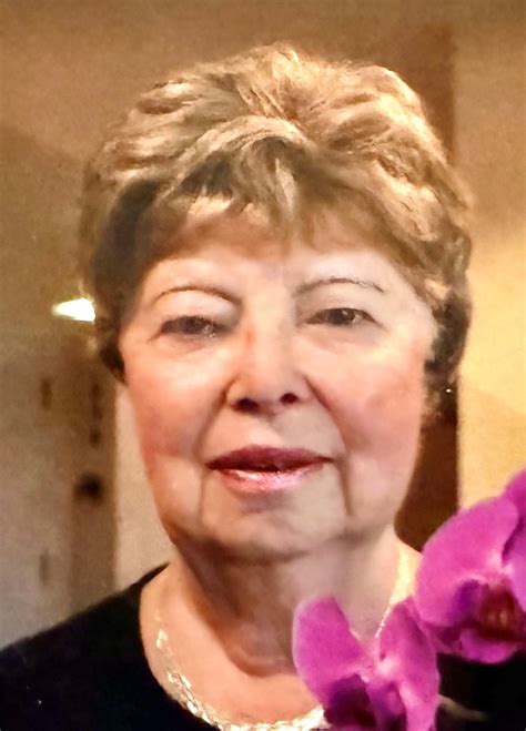 Chicago Jewish Funerals: Traditional and Memorial Services 17