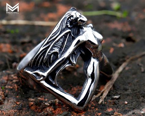 Naked Girl Ring Romantic Nudity Ring Gothic Punk Ring Women Figure Ring