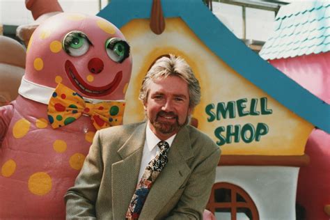 Noel Edmonds bids to bring back Mr Blobby and revive classic Noel's House Party show