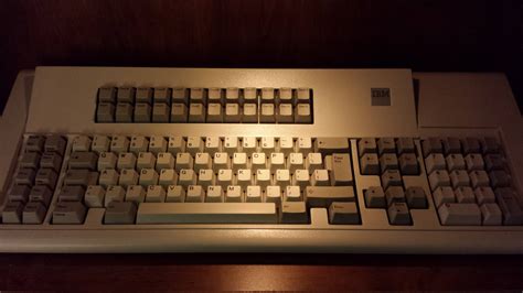 [Photos] IBM Keyboard Collection • deskthority
