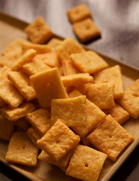 Our 15 Best Crackers for Cheese Ever – Easy Recipes To Make at Home