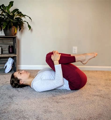 7 Proven Pinched Nerve Exercises (Lower Back Pain Relief) - Facts & Physio