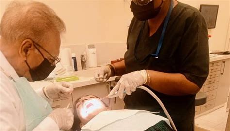 سابق صدرمملکت دوبارہ ڈینٹسٹ بن گئے