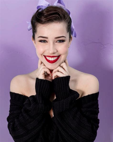 Hamilton, Alli Peach - The American Pin-Up — A Directory of Classic and