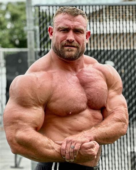 Bodybuilder Douglas Fruchey dead at 36 after crediting sport with ...