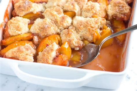 Peach Cobbler Recipes Made With Canned Peaches And Pillsbury Pie Crust ...