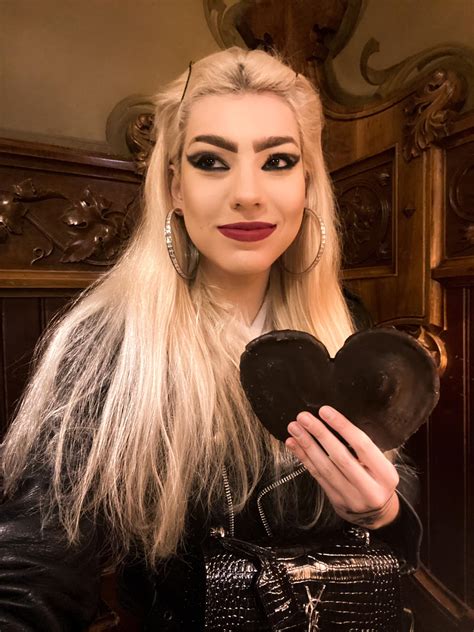 Sonia - The way to my heart is a chocolate palmera! 😍 This pastry has a