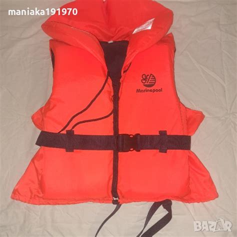 Спасителна жилетка Marinepool в Водни спортове в гр. Бургас ...