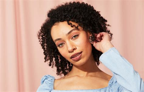 essential products   hair type  chicxville