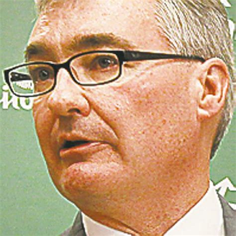 struthers offers  apology winnipeg  press