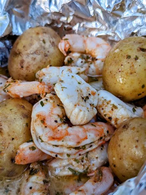 Shrimp and Scallops On The Grill - What's Smoking
