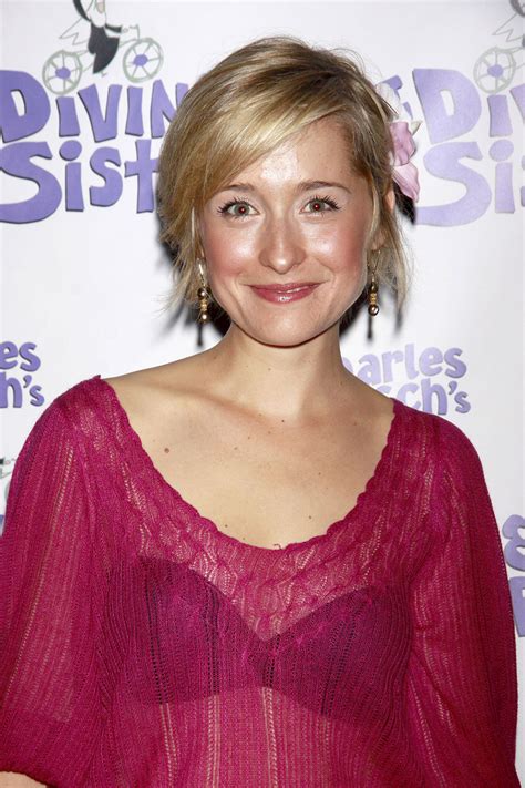 Allison Mack Pleads Guilty To Nxivm Charges ~ Mack Allison Smallville
