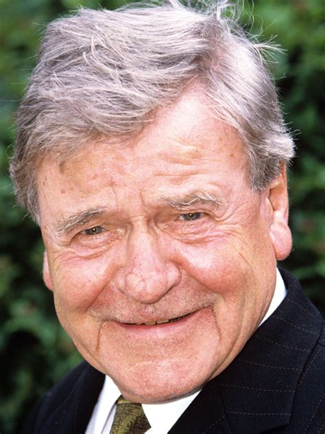 glyn owen pictures rotten tomatoes