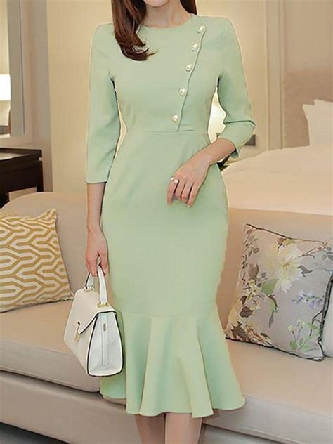 Green and white dress, outfit designs, clothing | Women Fashion Outfits ...