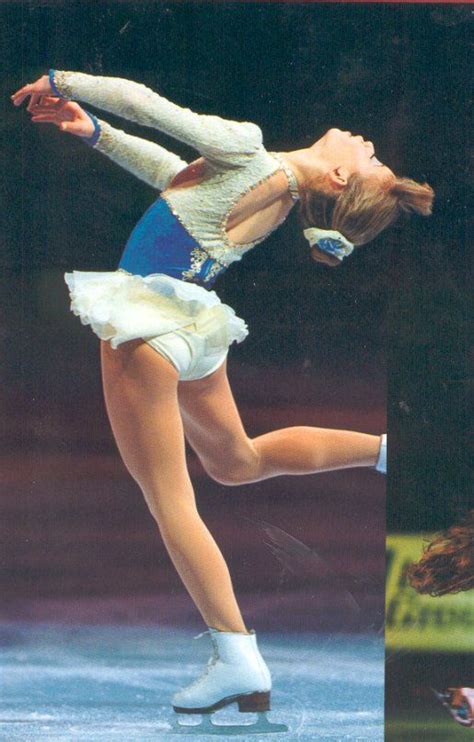 Tara Lipinski performing an exhibiton during the U.S. Figure Skating ...