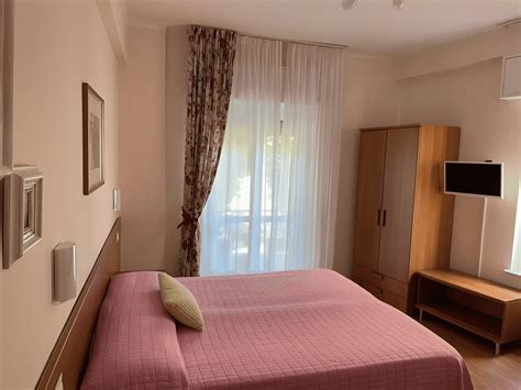camere  hotel nel centro  albenga residence sole