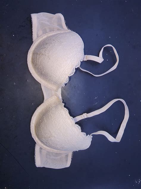 Kaley Cuoco SIGNED BRA SET FROM BBT WITH COA | #4591034908