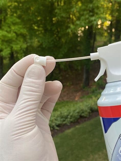 how to fix spray can nozzle