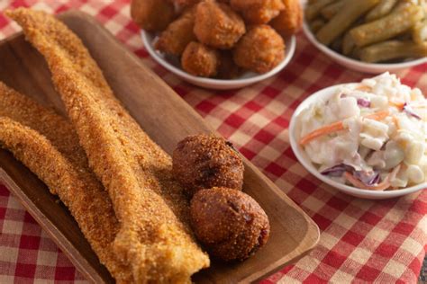 15 Best Restaurants In Clarksville TN You Must Try - Southern Trippers