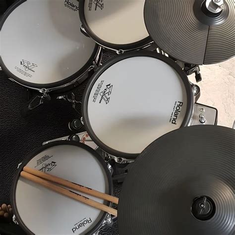 drum player  drums drums