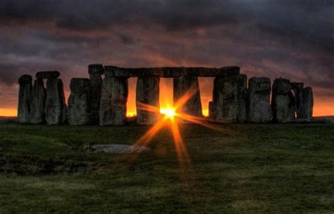 Winter Solstice Stonehenge - Winter Solstice Stonehenge Sunset Walking ...