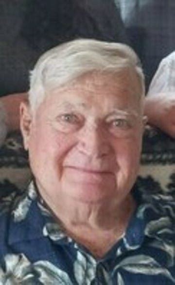 Green Bay Residents Remembered: Recent Obituaries (Press Gazette) - 73fvax9