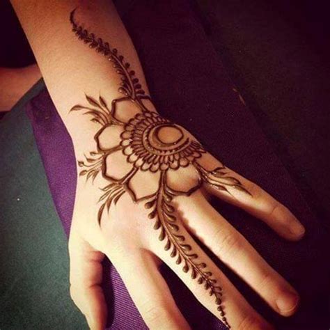 Lovely Floral Mehndi Designs - Floral Eid Mehndi Designs - Eid Mehndi - Crayon