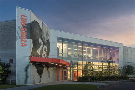 Cleveland Browns Headquarters Training Facility by Vocon photographed ... 