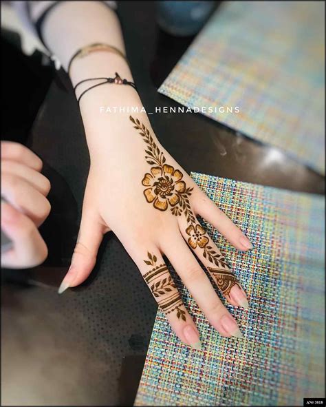 Simple Mehndi Design Photo Back Hand Easy And Beautiful - Infoupdate.org