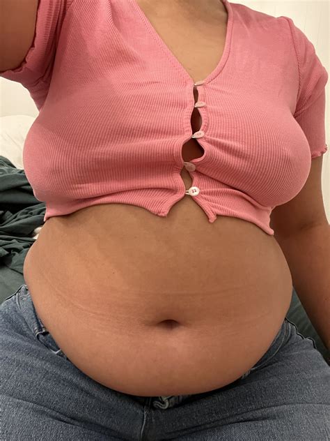 I love all BBW, SSBBW, Feedee & Gaining girls