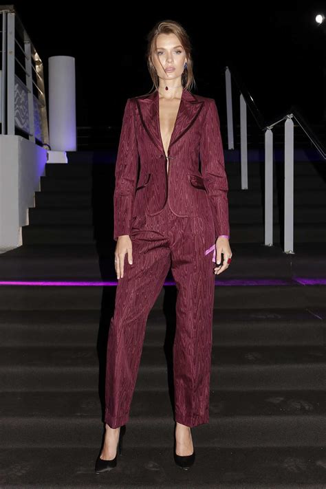 Biographers are arguing over the Josephine Wayne private journals 5